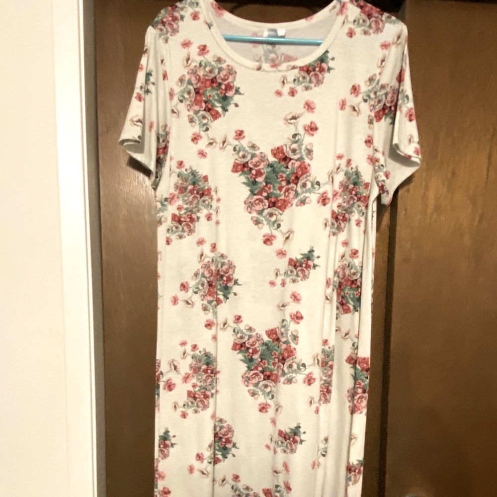 Rose print Carly by LulaRoe